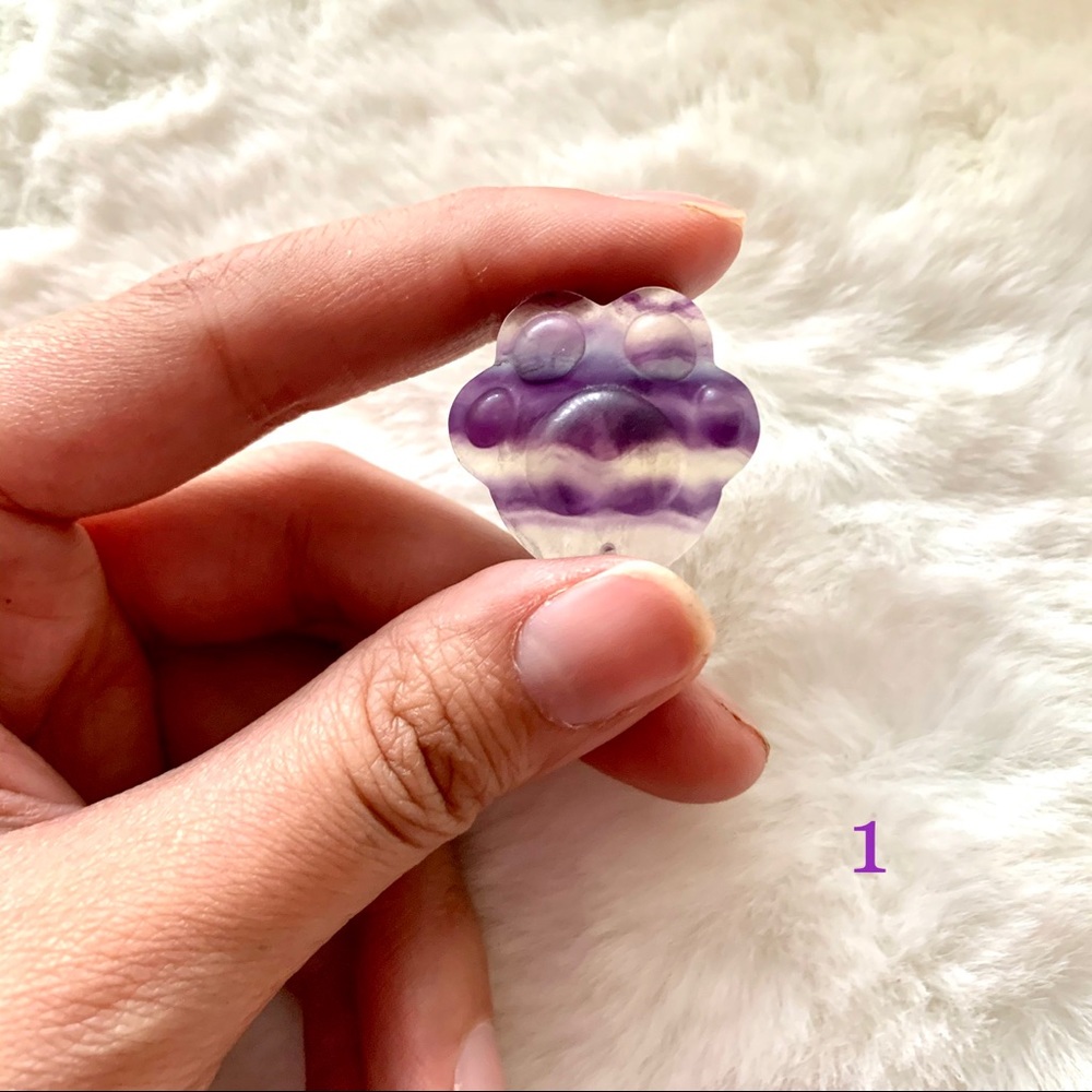 Adorable Fluorite Paw Prints!!